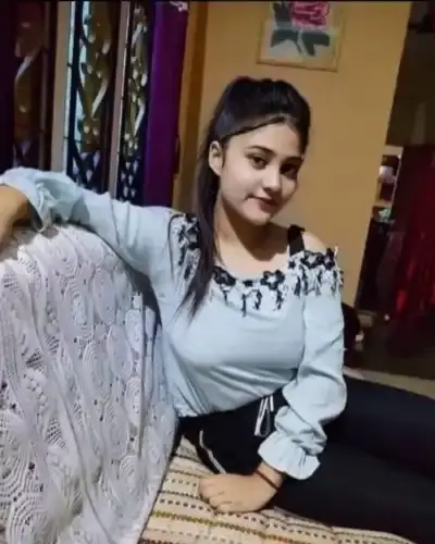 Escorts Service In Tilda Newra